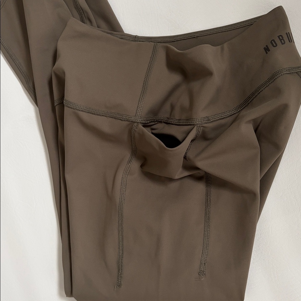 NOBULL Leggings Crop 21” Leggings Pockets Olive Green Size Small - Picture 8 of 11